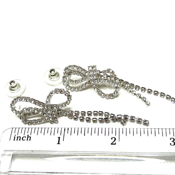 NEW Earrings Clear Rhinestone Silver Bow Dangle Drop S26 - Picture 6 of 7